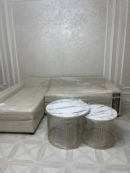 Журнальный столик для гостиной и в зал ожидания Jurnalniy stol