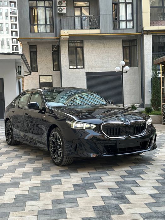 Bmw i5 50L full v tashkente