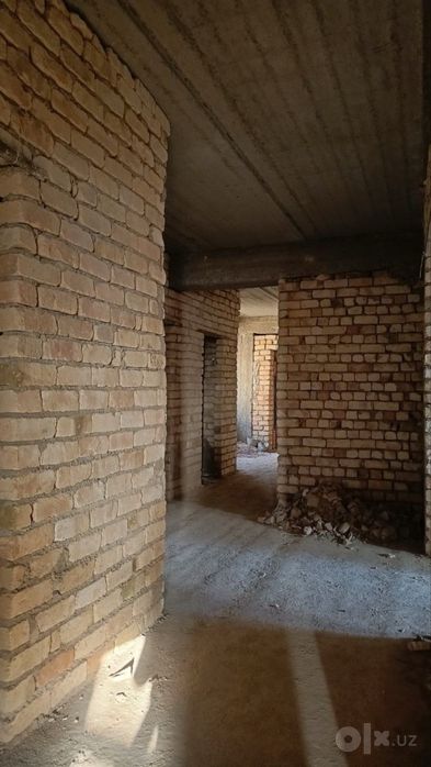 Срочно продаётся каробка 3 комнатная