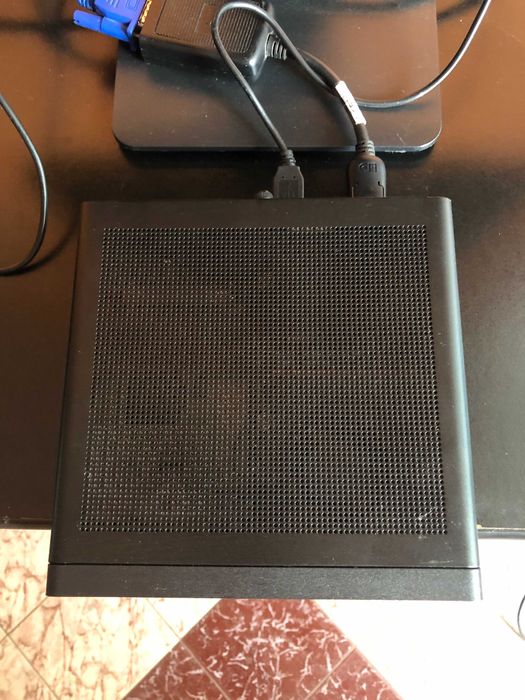 HP EliteDesk 805 G6 Mini, AMD Ryzen 5 Pro 4650GE 3.3 GHz (8 MB),8 GB, DDR4,No hard drve, AMD Radeon Vega
