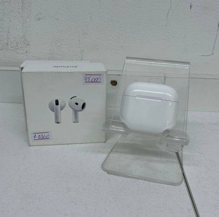 AirPods 4 original (с коробкой)