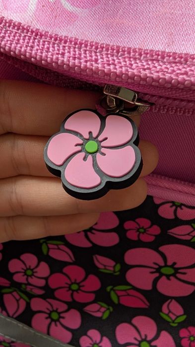 Раница - нова !!