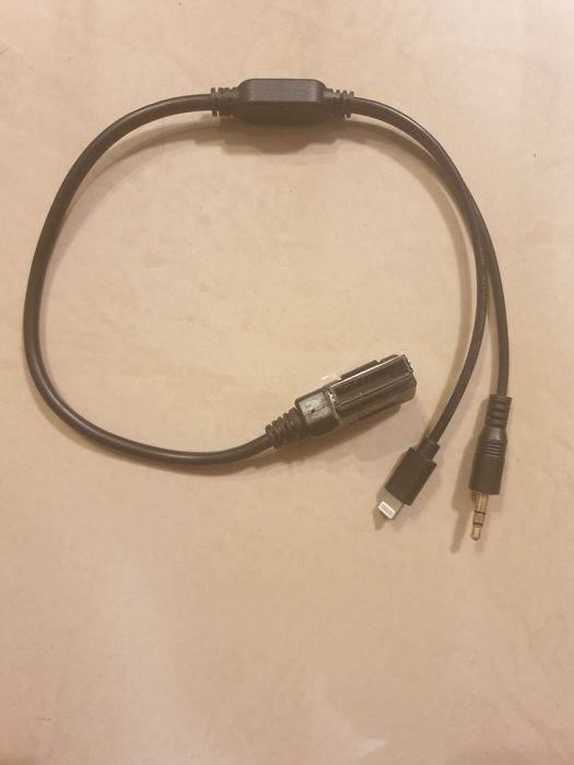 Cablu MMI iPhone telecomanda cd navigatie