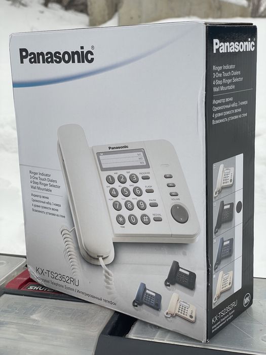 Телефон Panasonic KX-TS2352RUB, черный