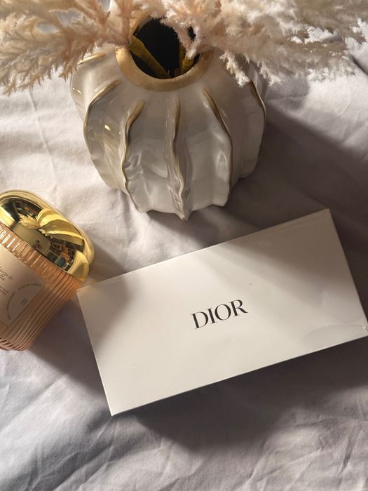 Dior маска за сън