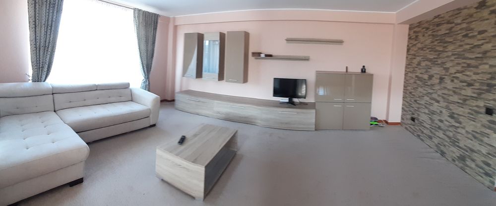 Apartament 3 camere, Parcare, zona Hotel Diana
