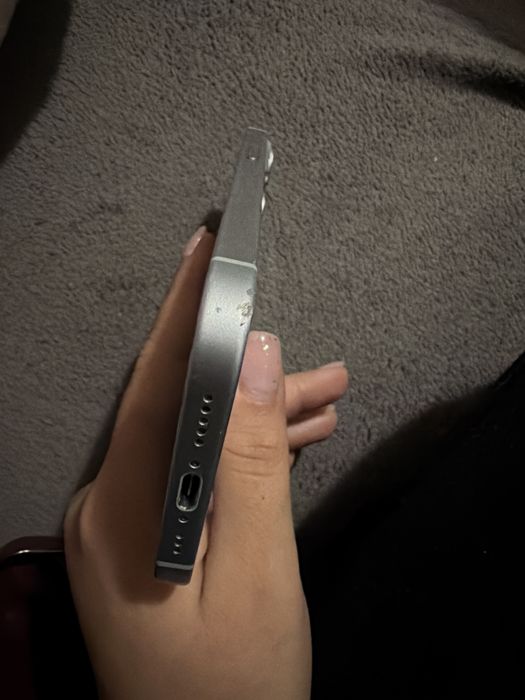 Продава се Iphone 15