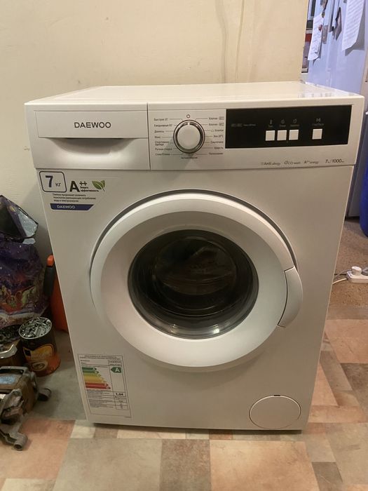 Продам стиральную машину на 7кг