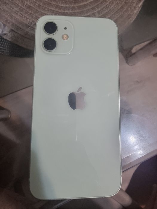 Продам Iphone 12 64 gb