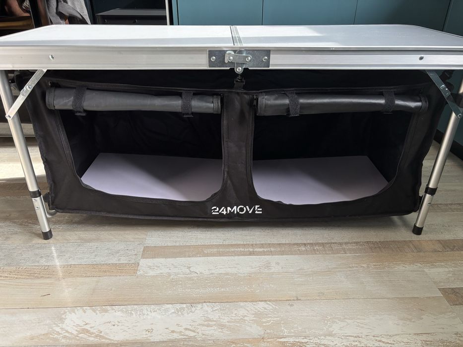 Къмпинг маса, шкаф