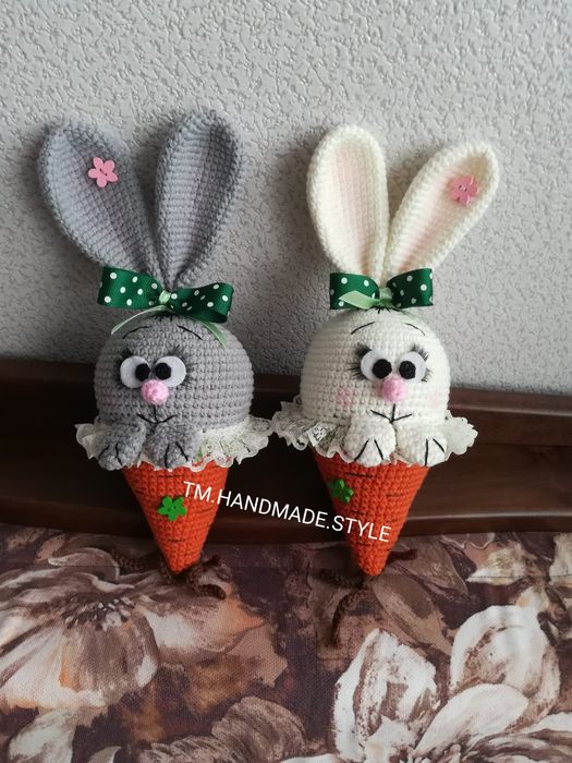 Ръчно изработени зайци и плетени играчки на 1 кука – Перфектни за пода