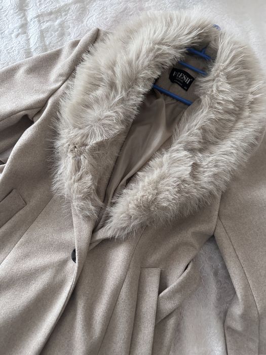 Дамско палто с пух