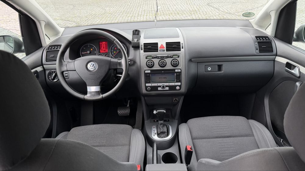 Vw touran 20 D 140cp An 2008. Automat