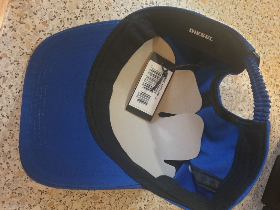 Șapcă  Diesel copiii(3-8 ani) Originală adusă recent Franța