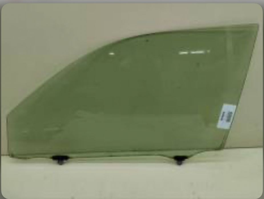 Боковые передние стекла Прадо 150