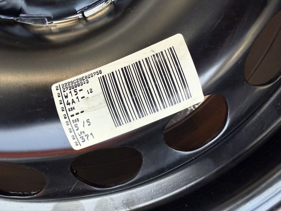 ЧИСТО НОВ КОМПЛЕКТ Авариен 16” Джанта с Гума за -VW/SEAT/SKODA/AUDI-