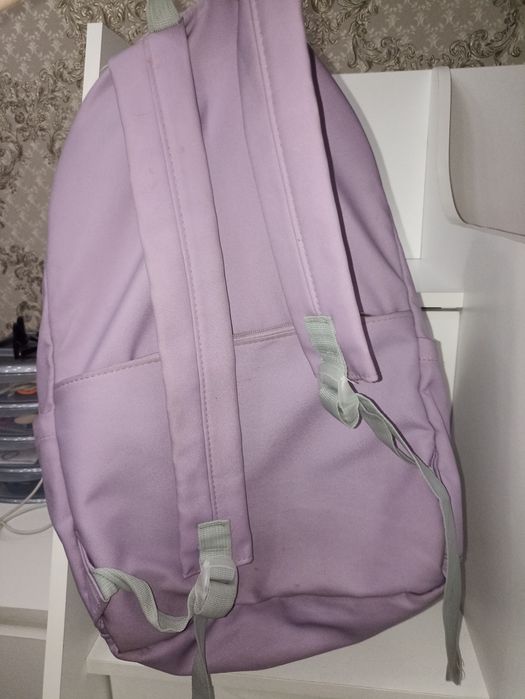 Рюкзак 1000 тг продам