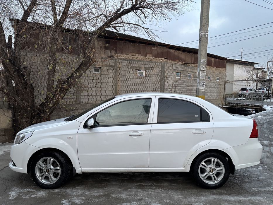 Nexia 3  белый 2018