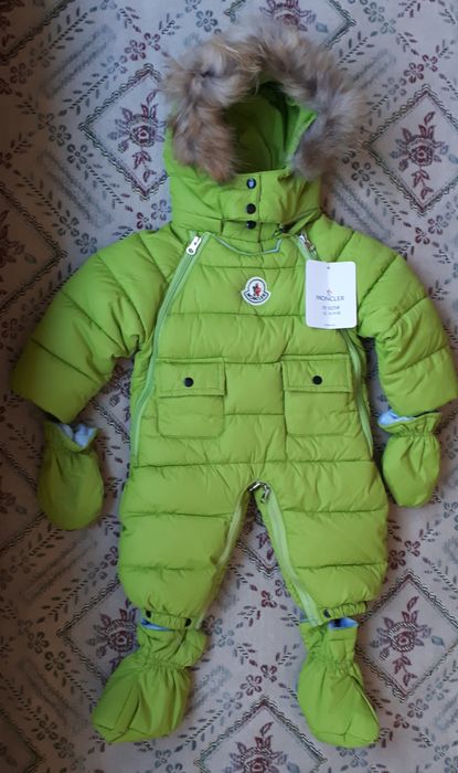 Продам зимний комбинезон.