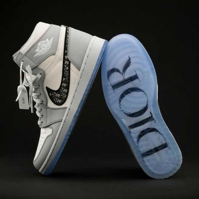 Уникальный дизайн кроссовки Nike Air Jordan