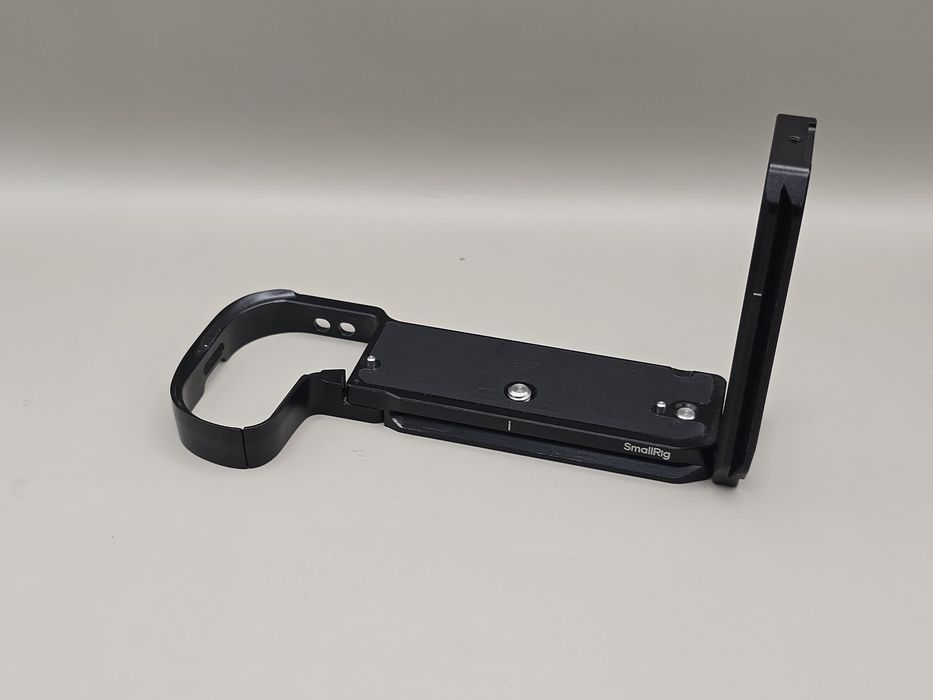 SmallRig L-Bracket (Plăcuță L Arca-Swiss) pentru Canon EOS R5 / R6 / R5 C / R6 Mark II