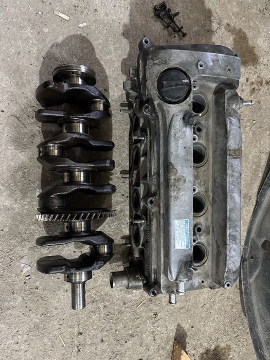 Головка и распредвал на камри 2.4