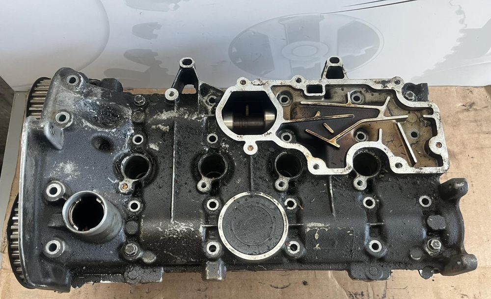 Цилиндрова глава Renault 1.4i 16v