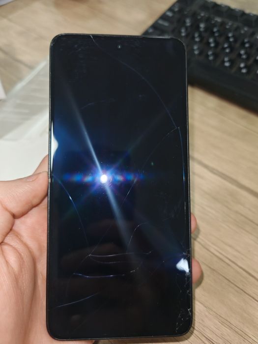 Продается Xiaomi 14T 12/512 ГБ.