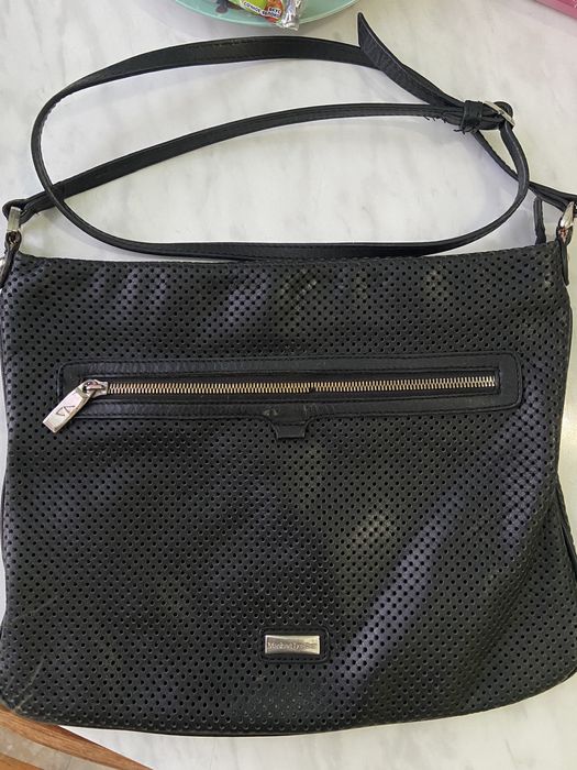 Продам сумку (дизайнерская)