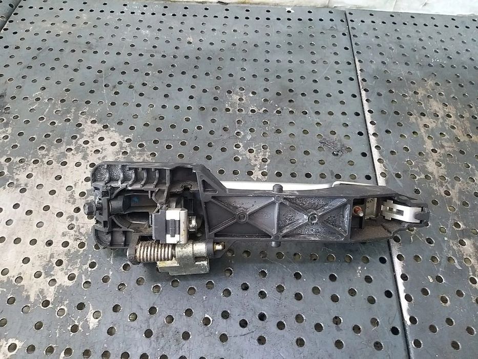 Maner usa stanga spate kia ceed 1