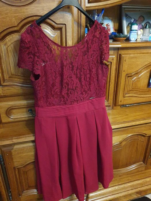 Vand rochie de ocazie