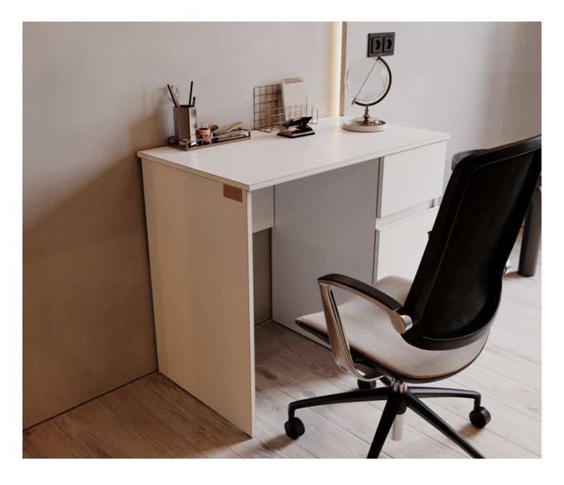 Продам письменный стол