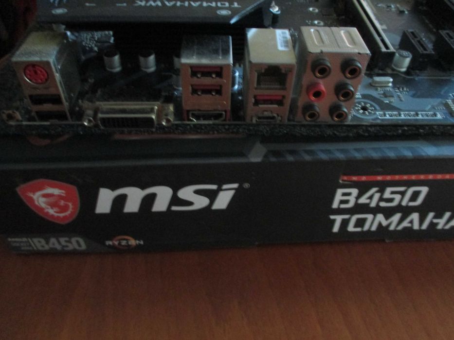 Дънна платка MSI B450 Tomahawk Max, сокет АМ4