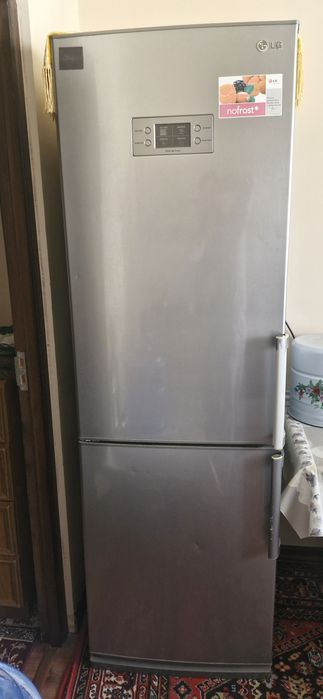 Срочно продам Холодильник