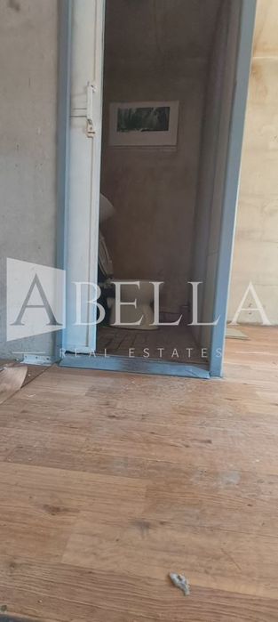 Дава се под наем Магазин в София, Център - 60 кв.м за 650 € - Снимка #3