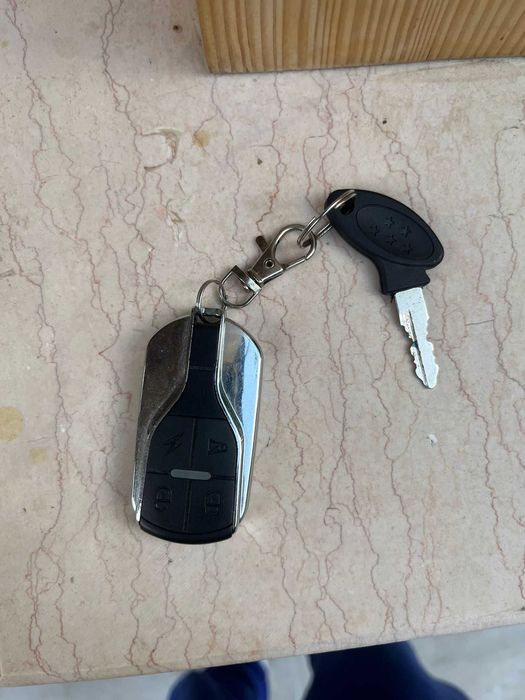 VÂND scuter electric