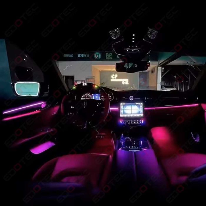 Lumini ambientale LED dedicate MASERATI