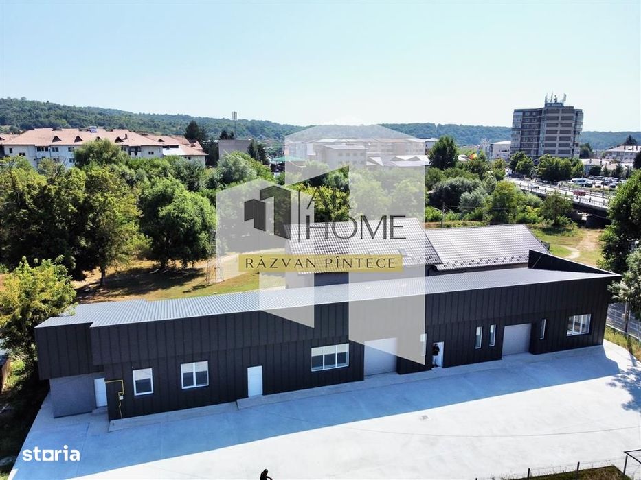 Hala industriala, renovata complet, 280 mp, central Moreni, Dambovita