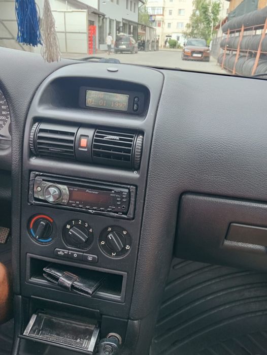 Vând opel astra G 1.6 16 V