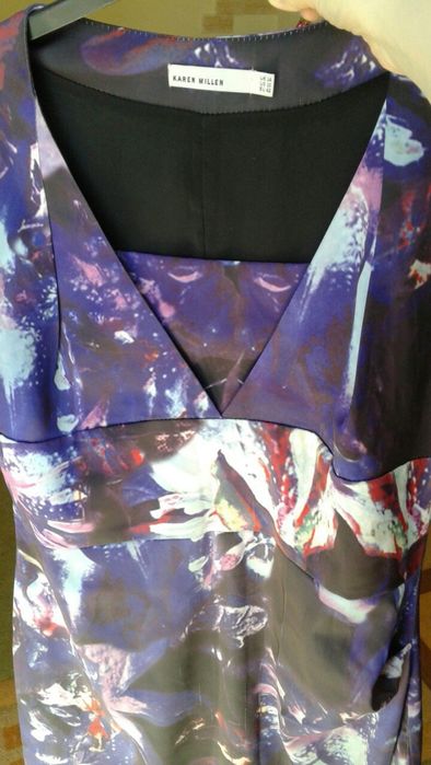 женская одежда платья, плащ 44 размер