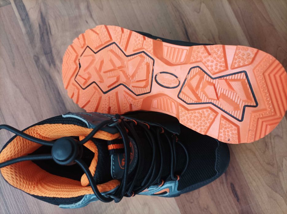 Нови топли боти N31