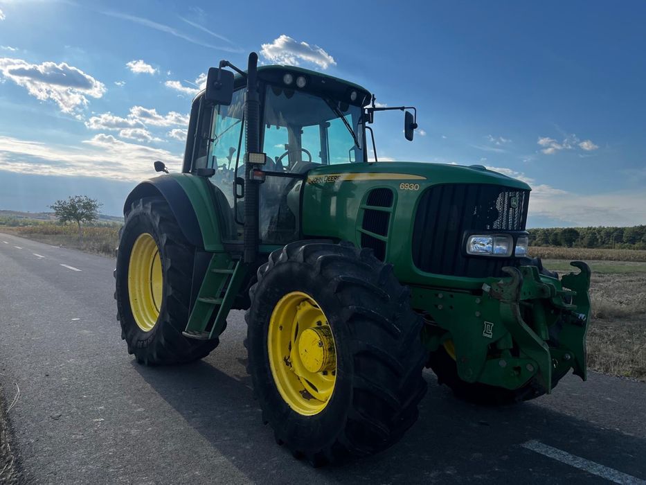 Tractor John Deere 6930 2010 160 cp