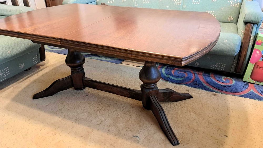 Разтегателна холна маса- масив, троянска мебел