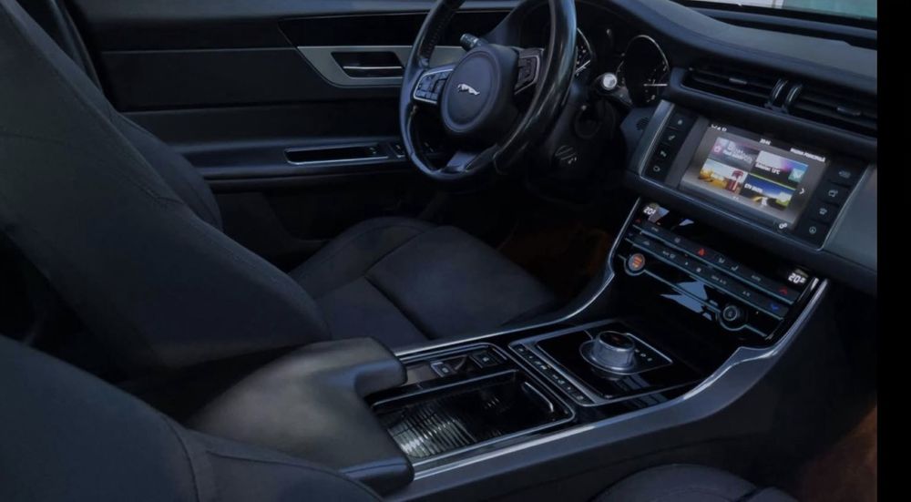 Jaguar XF 20d Automat