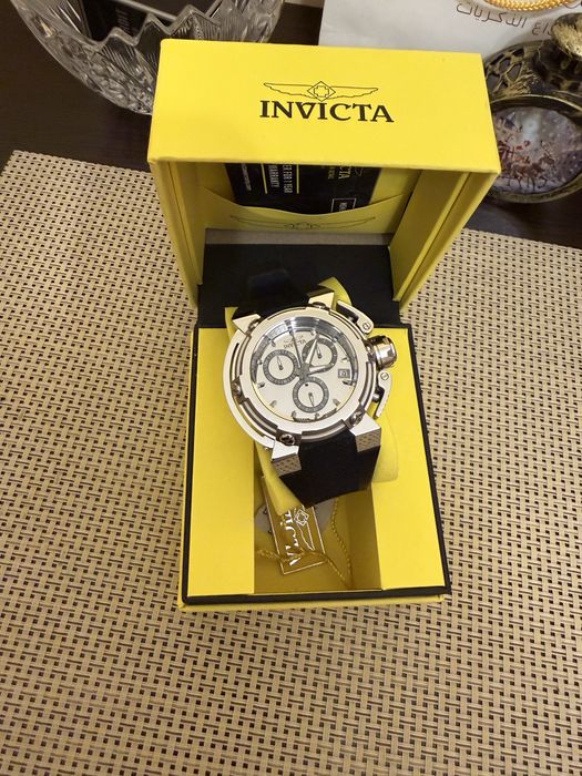 Часовник INVICTA