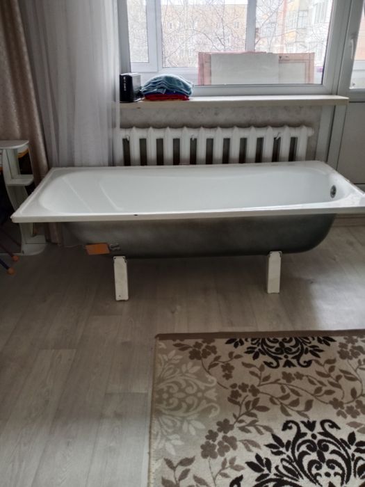 Продаю ванна связи с ремонтом