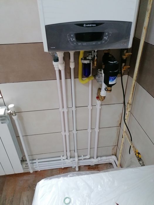 Instalator sanitar și termic, montaj aparat aer condiționat,încălzire
