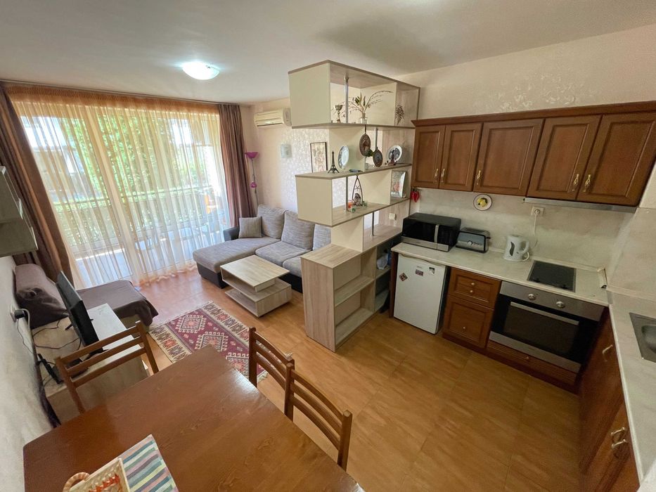 Продава се Двустаен апартамент в Свети Влас - 61 кв.м за 1722 €/кв.м - Снимка #3