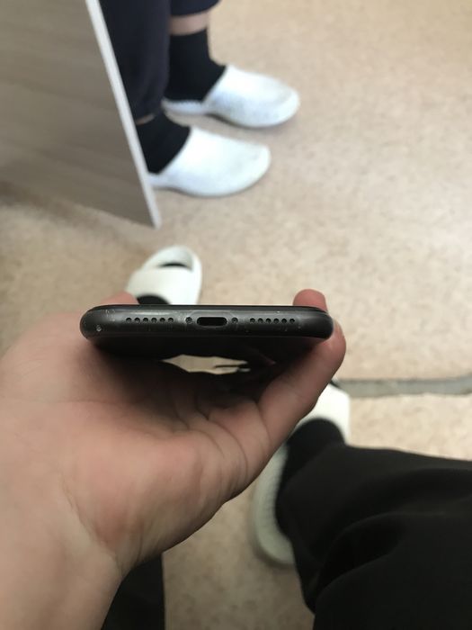 Айфон 11 сатлад саудасы бар