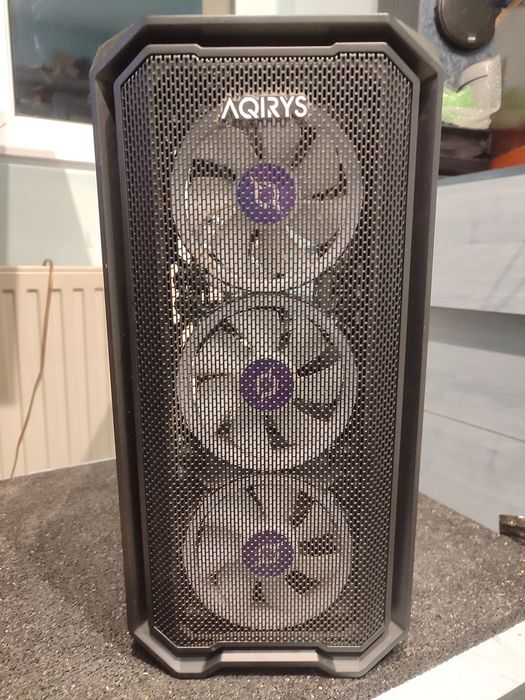 Carcasa PC Desktop AQIRYS